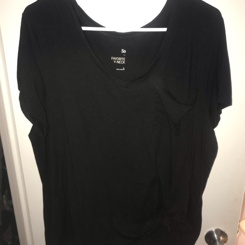 Women’s So V neck side tie shirt with pocket XL